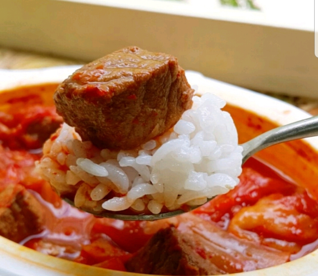 돼지고기 김치찜 2개